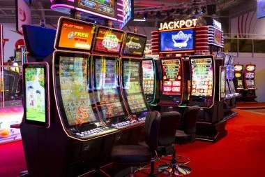roobet Tragamonedas, mesas en vivo y apuestas deportivas en un solo lugar